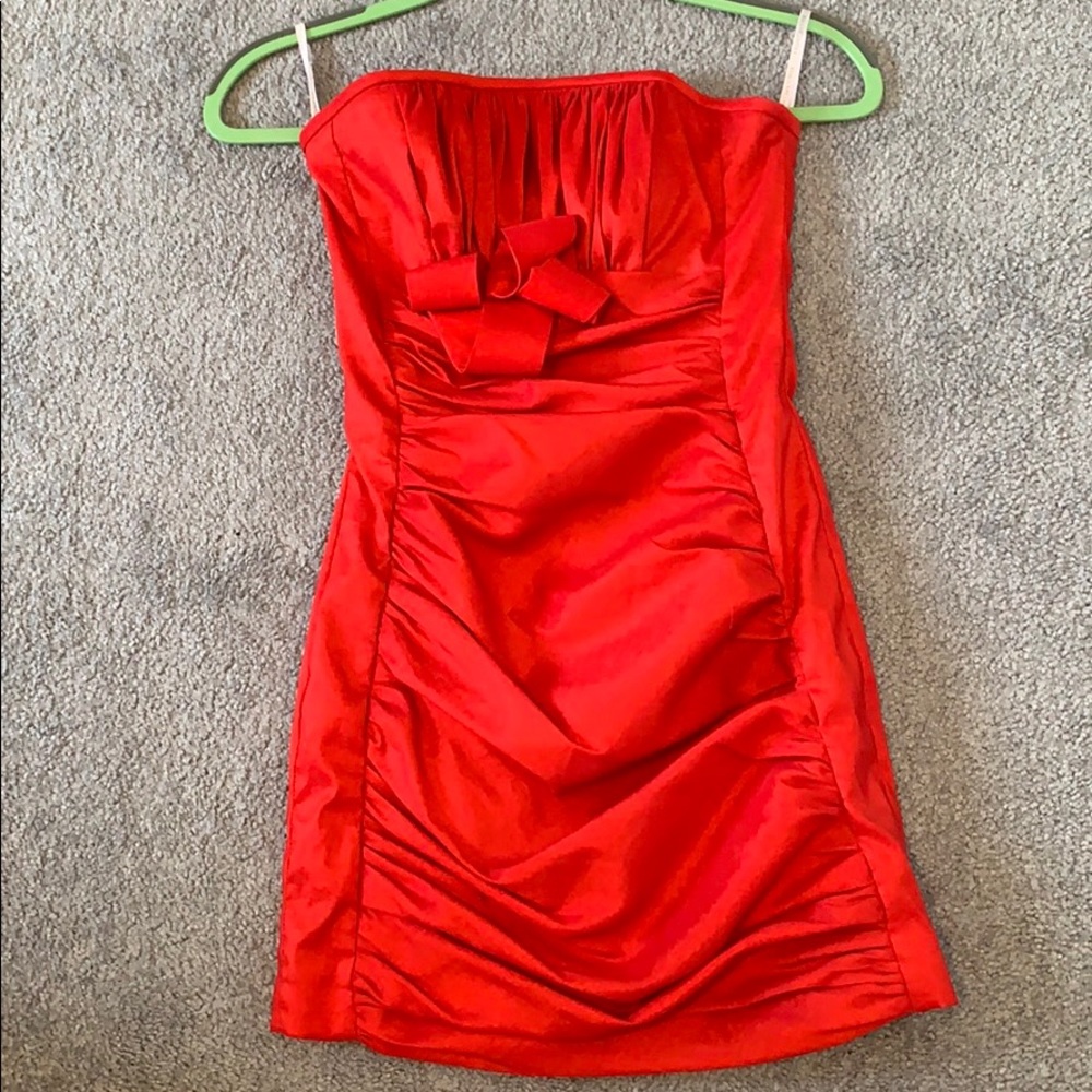 Red strapless dress